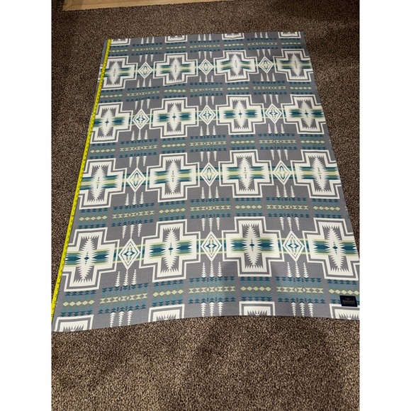 Pendleton Home Collection Harding Pattern Throw Blanket - Picture 2 of 8